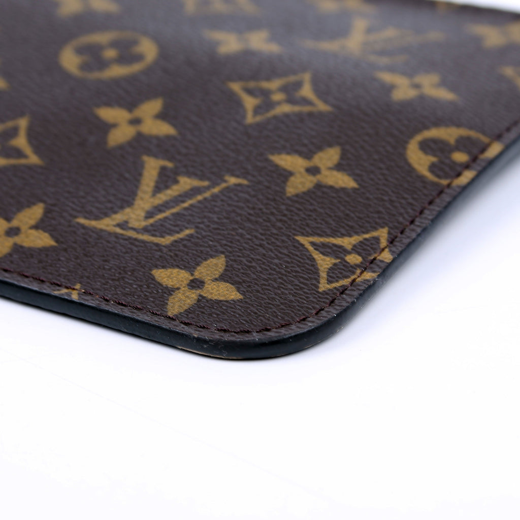 Pochette Only Monogram Neverfull