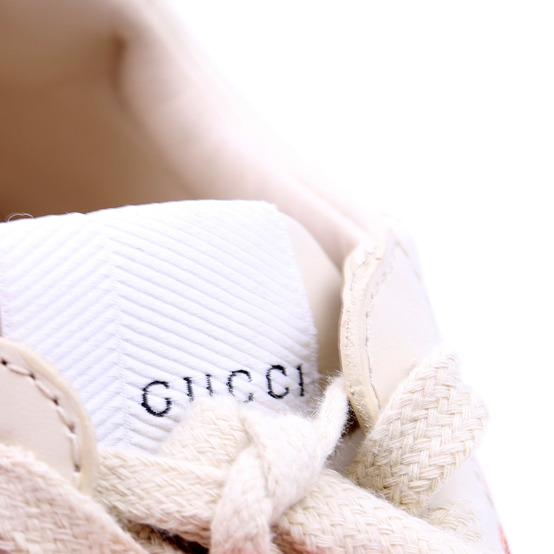 Gucci Rhyton Sneakers Animal Print Size 36 Cream