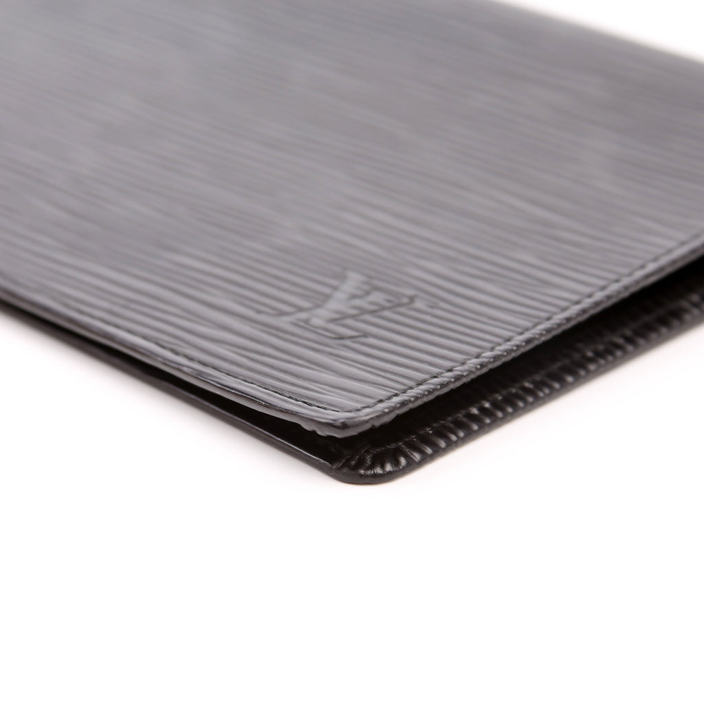 Checkbook Cover Epi Black