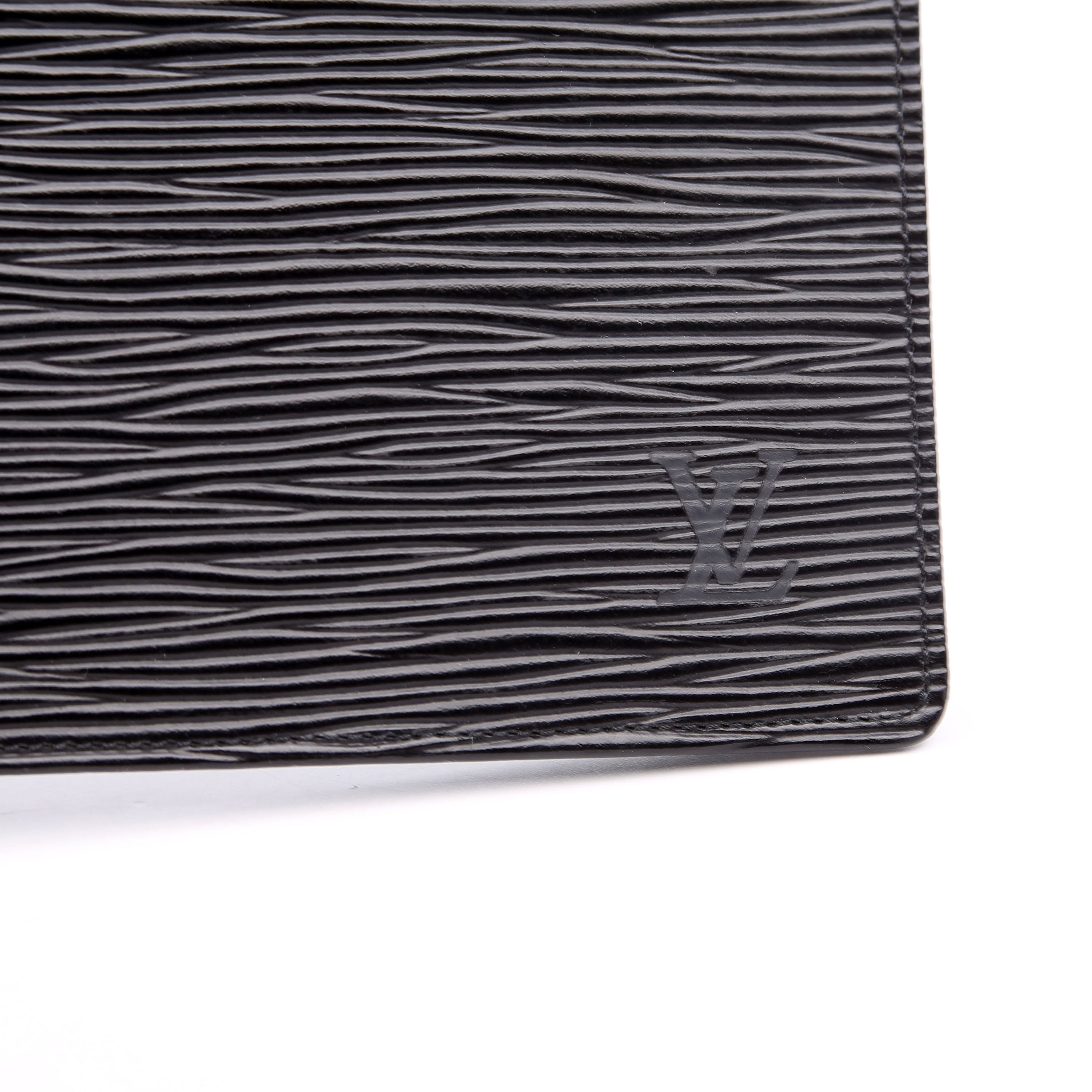 Checkbook Cover Epi Black