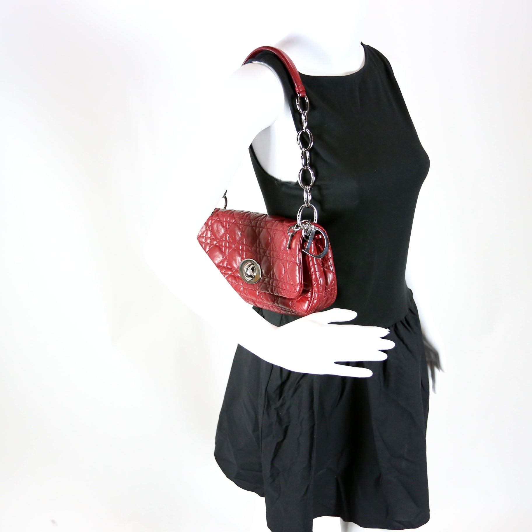 Rendezvous Small Flap Bag Cannage Lambskin Red
