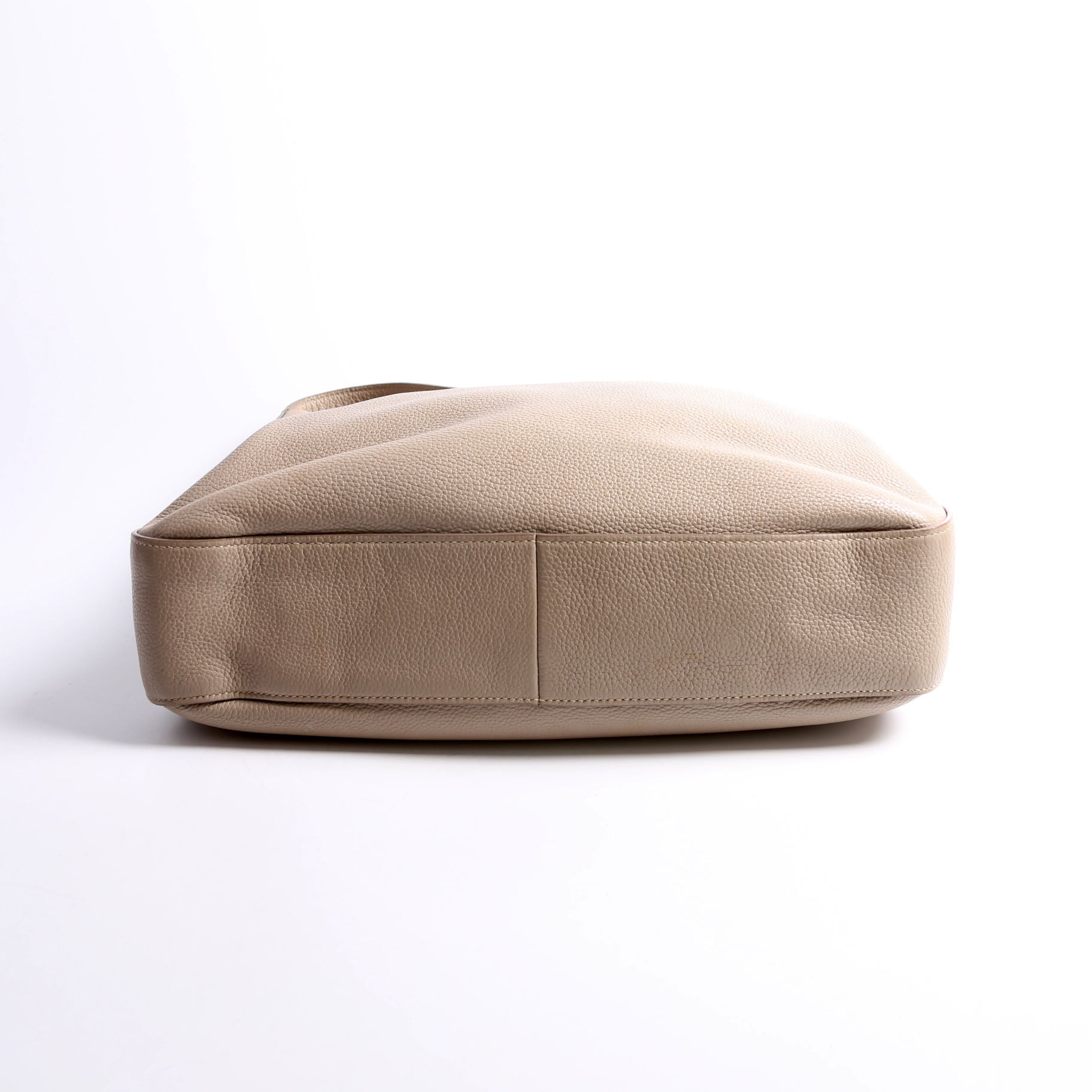 Vitello Daino Hobo Beige