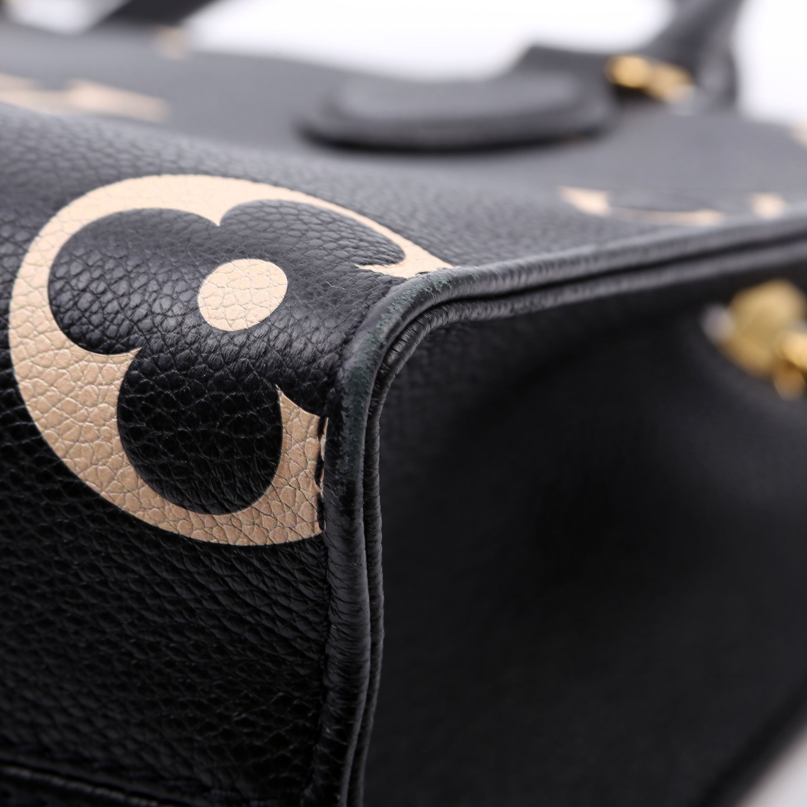 ONTHEGO PM Bicolor Empreinte Black/Cream