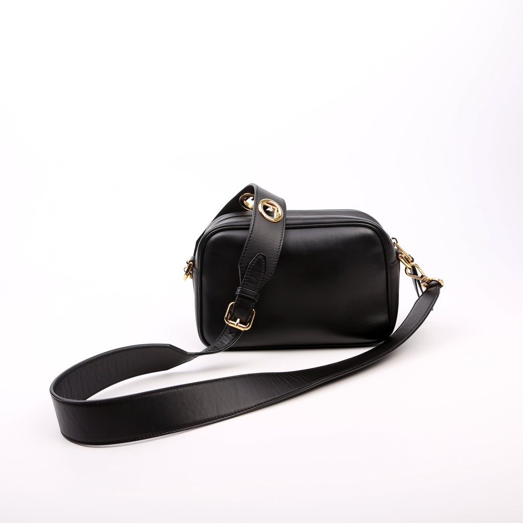 8BT287 F is Fendi Camera Bag Black