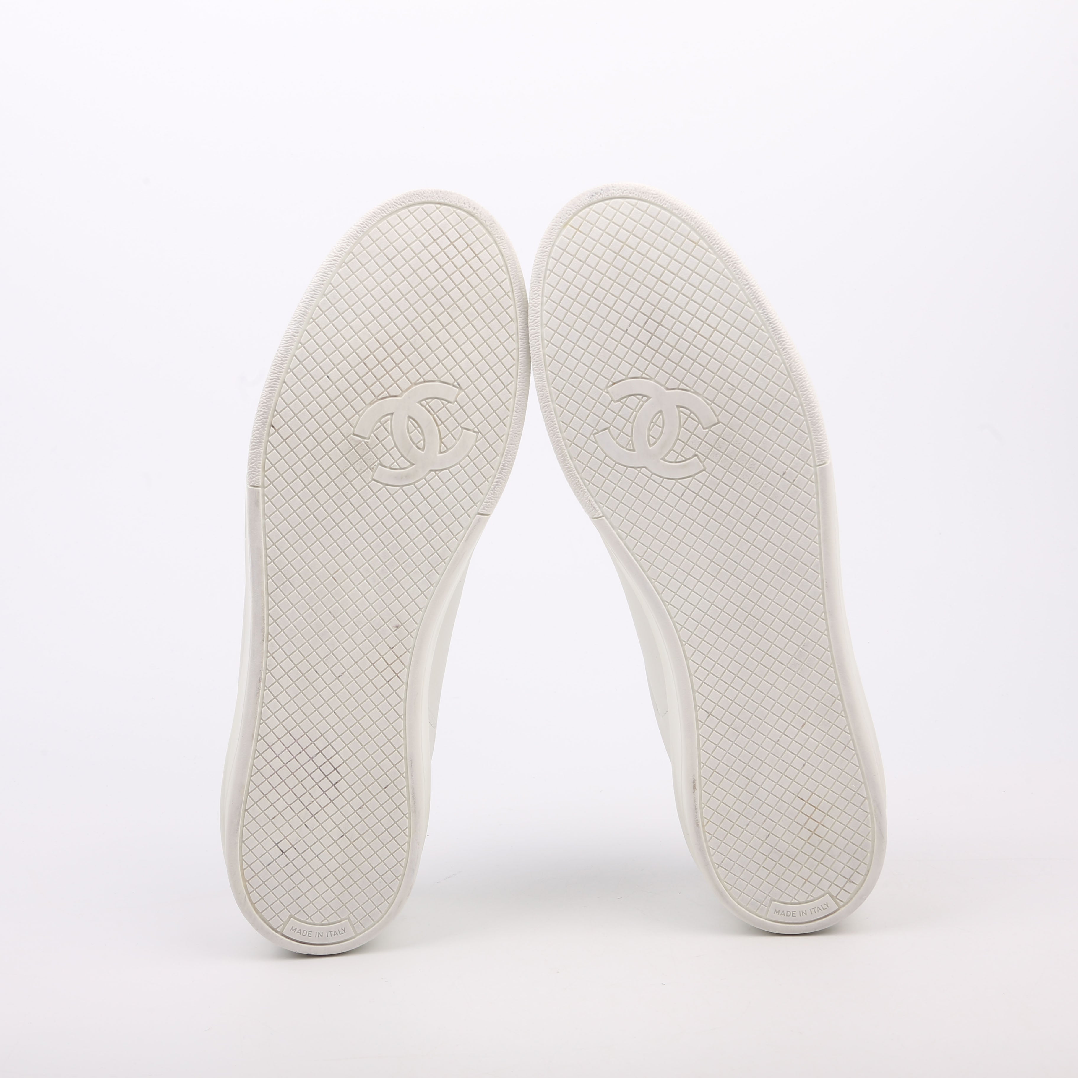 Uniform Sneakers Size 41.5 White/Black