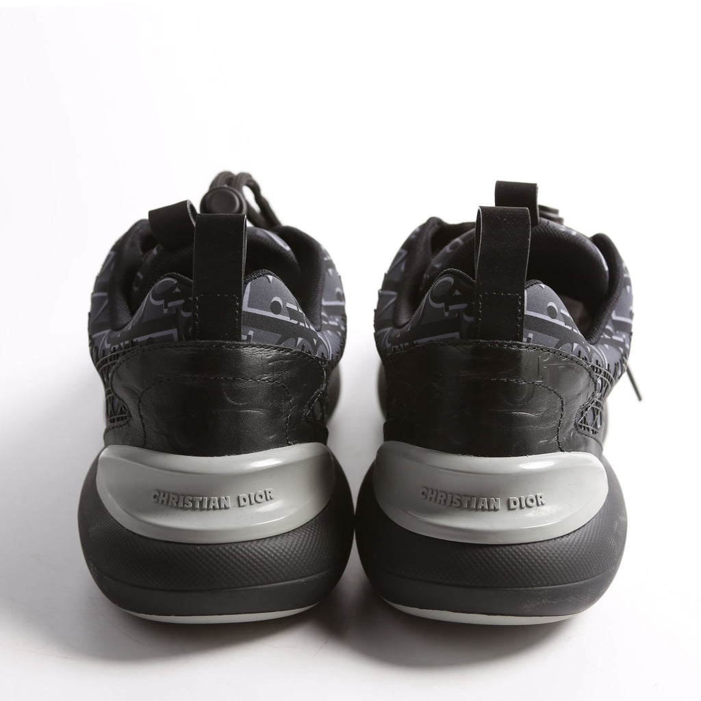 B24 Oblique Sneakers Size 42 Gray/Black