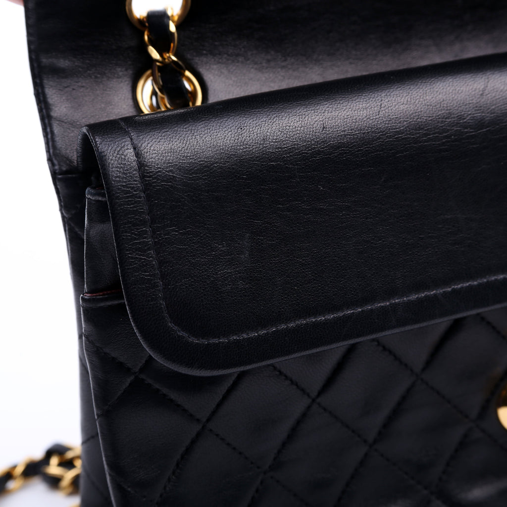 Classic Flap Medium Lambskin