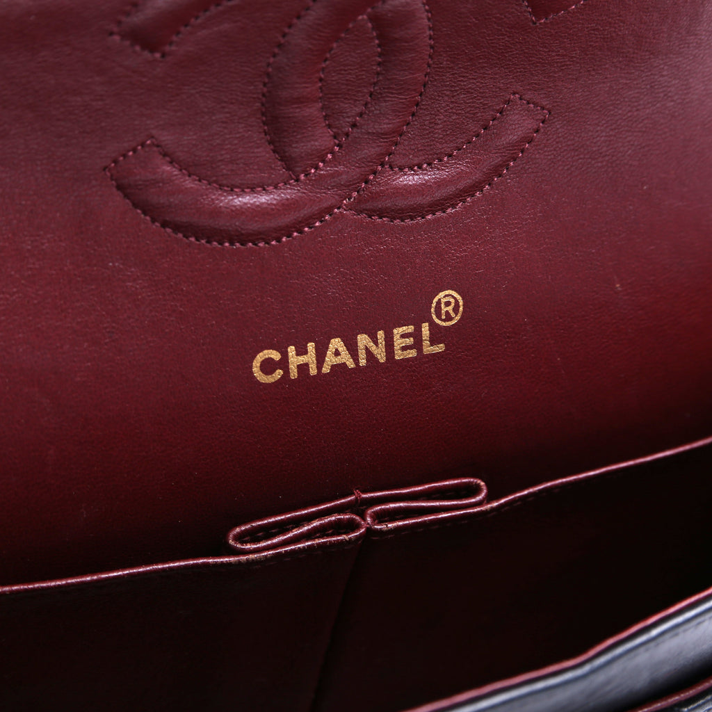 Classic Flap Medium Lambskin