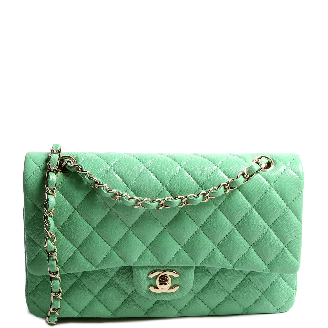 Classic Flap Medium Caviar 31M Green