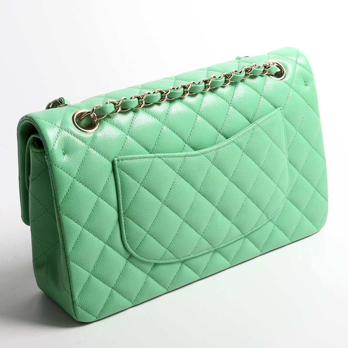 Classic Flap Medium Caviar 31M Green