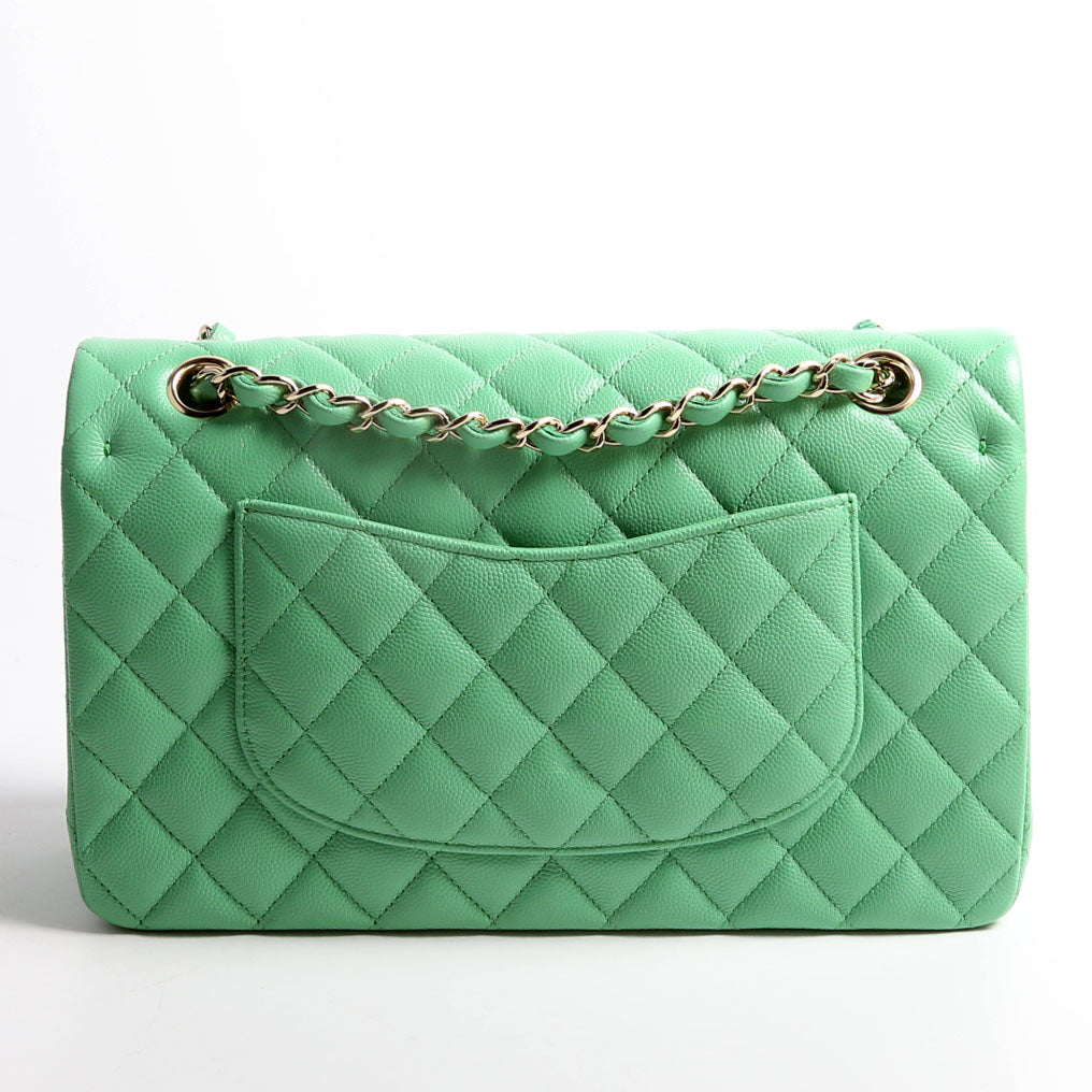 Classic Flap Medium Caviar 31M Green