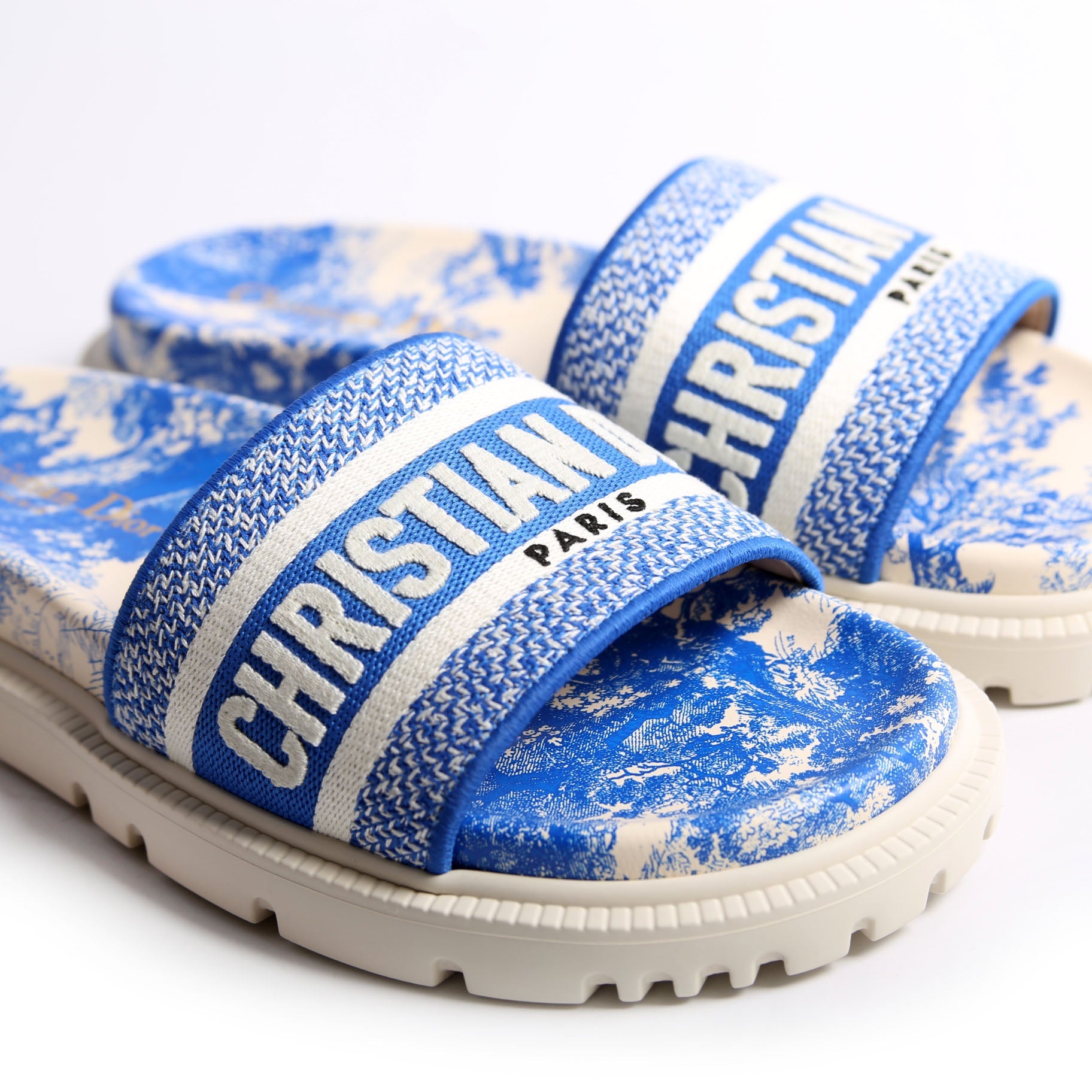 Dway Rubber Slide Sandals Size 36.5
