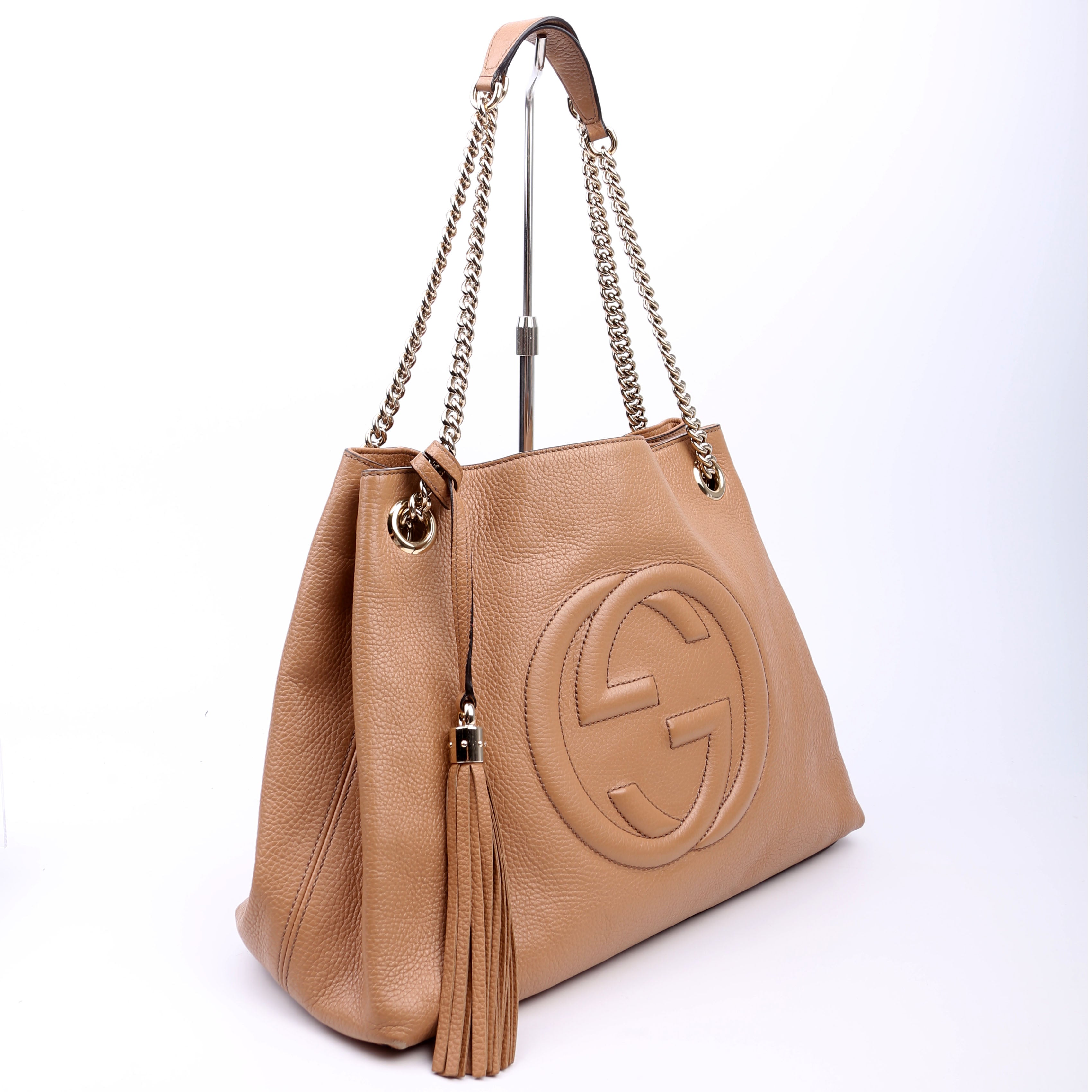 536196 Soho Chain Tote Newer Tan
