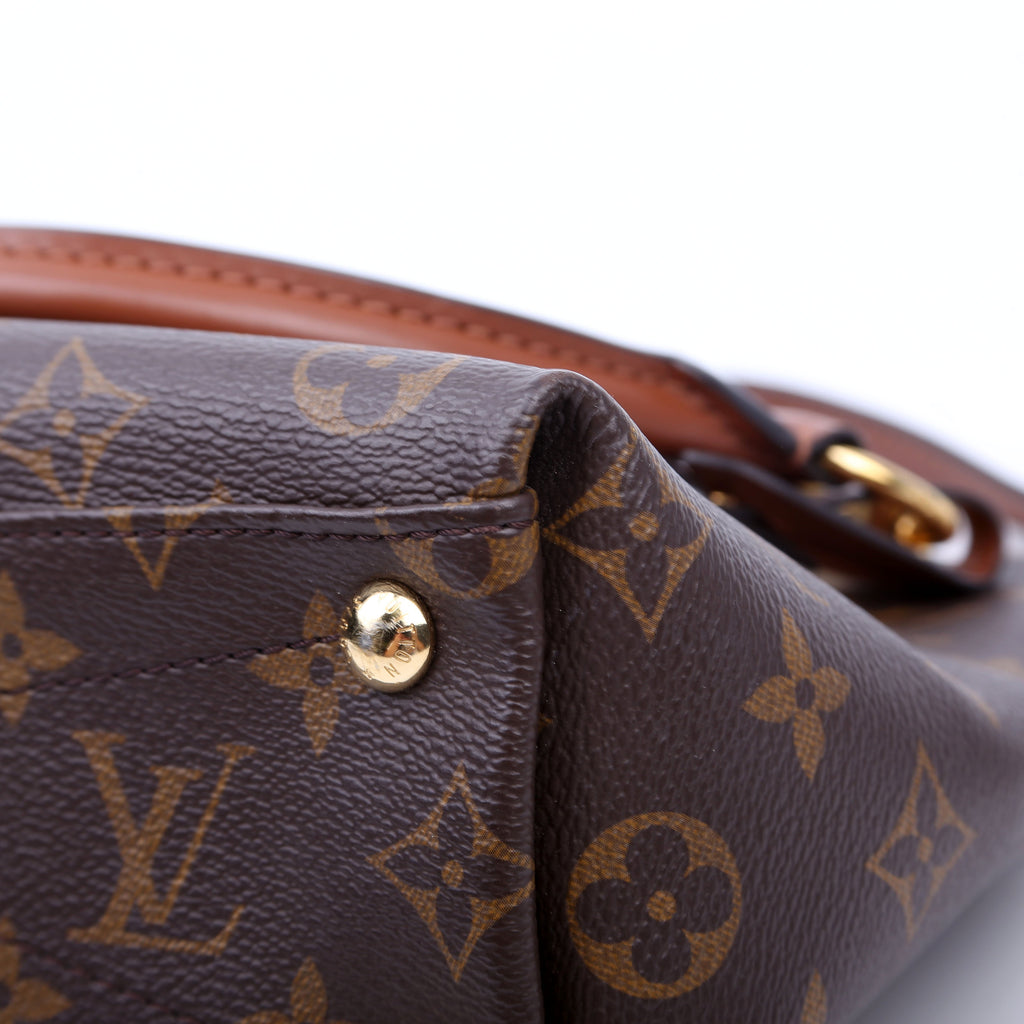 V Tote BB Monogram Black