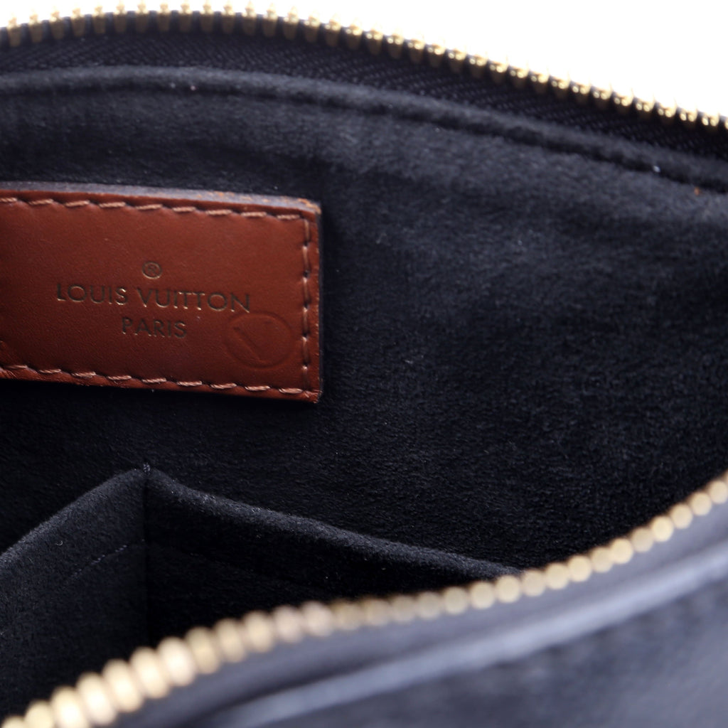 V Tote BB Monogram Black