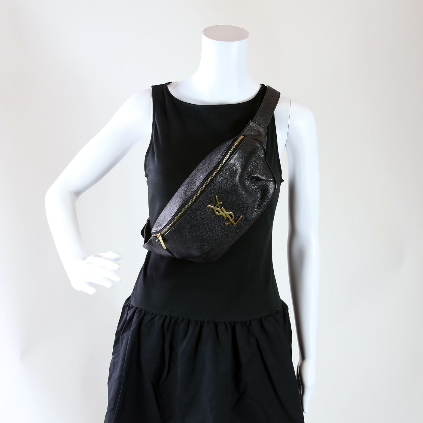 589959 Cassandre Belt Bag Black