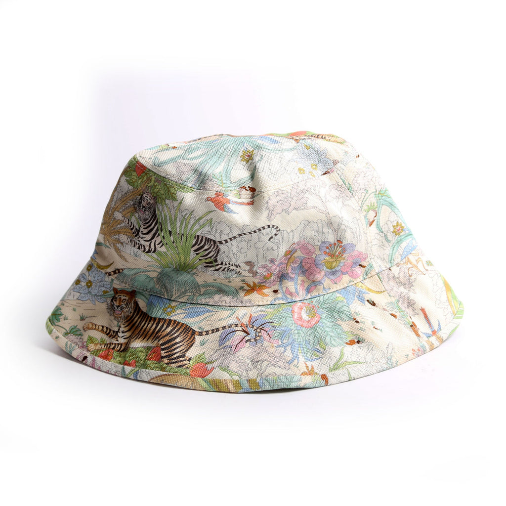 Gucci Tiger Canvas Bucket Size Large