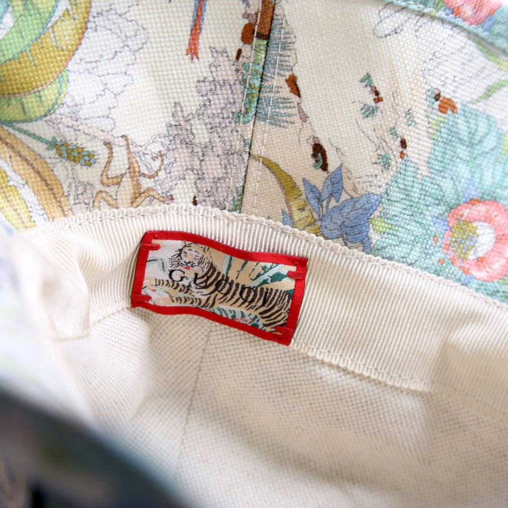 Gucci Tiger Canvas Bucket Size Large