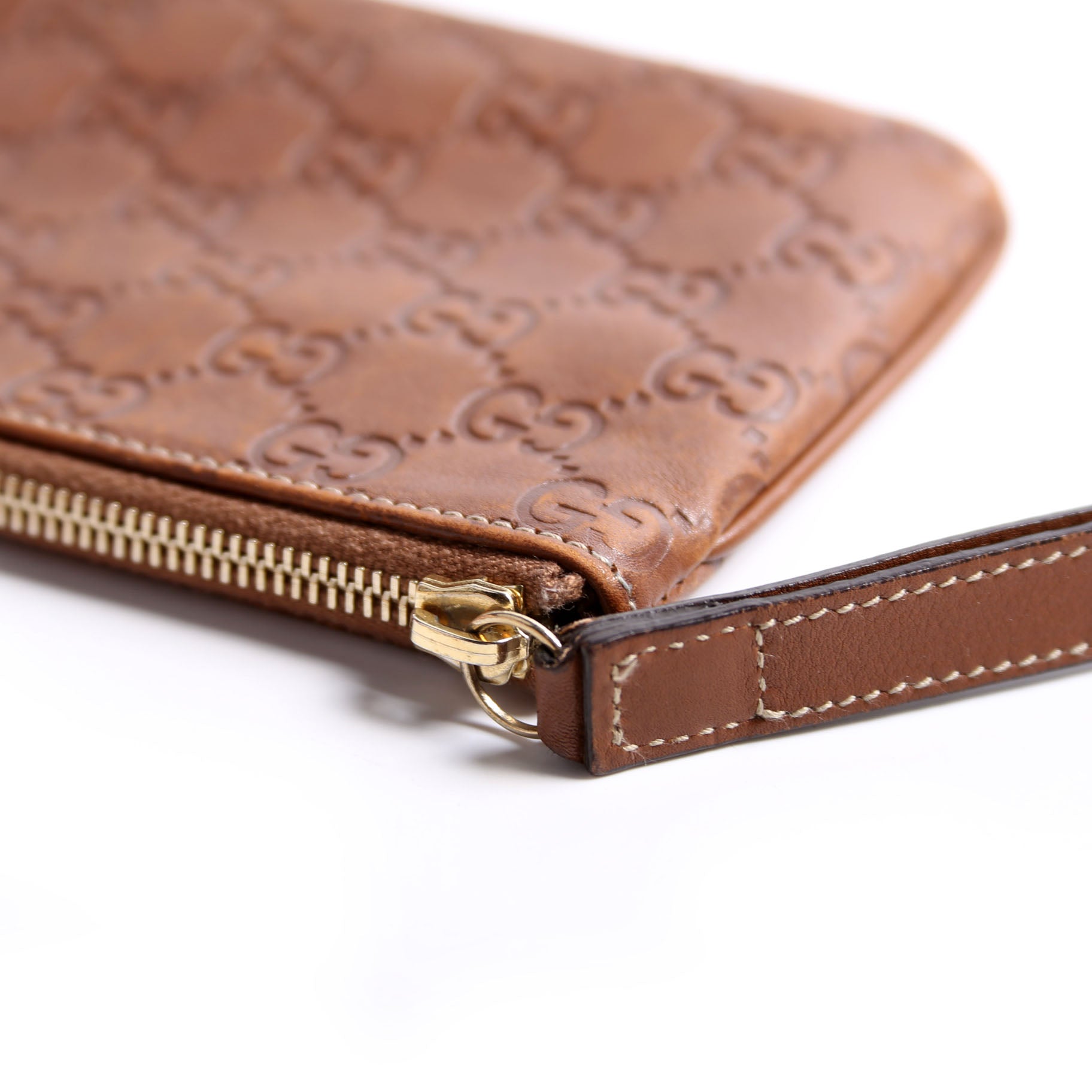 190553 Guccissima Leather Wristlet Brown