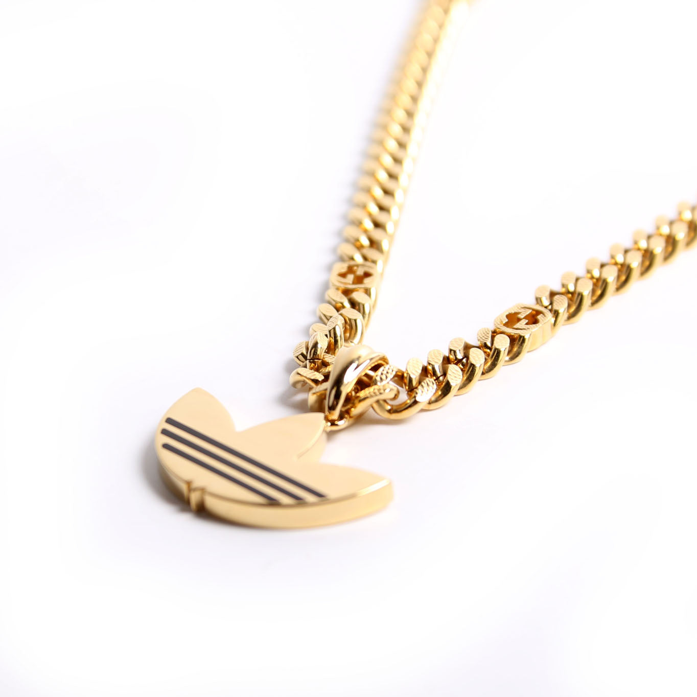 X Adidas Gourmette Trefoil Pendant Necklace Gold