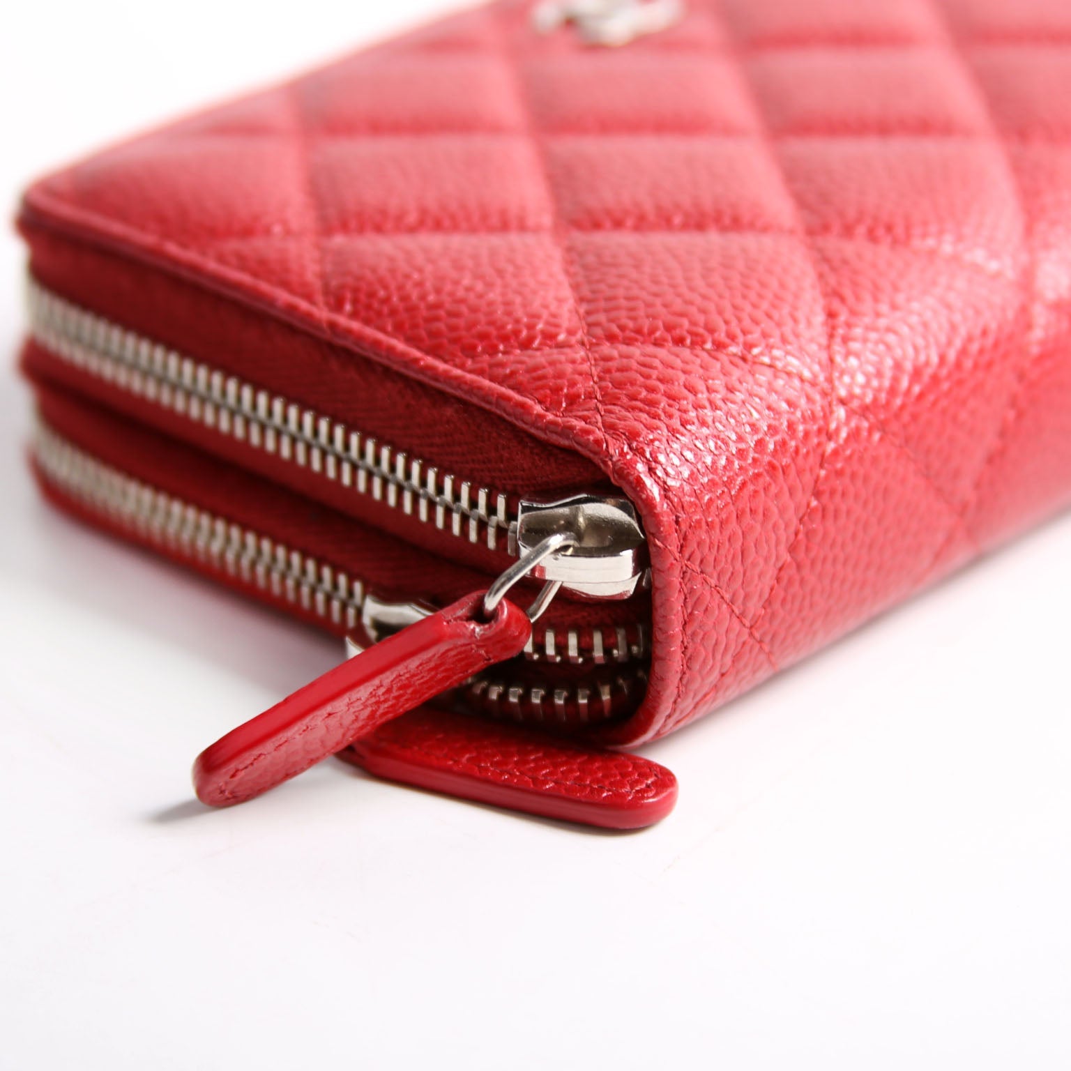 CC Double Zip Around Wallet Quilted Caviar 20M Red