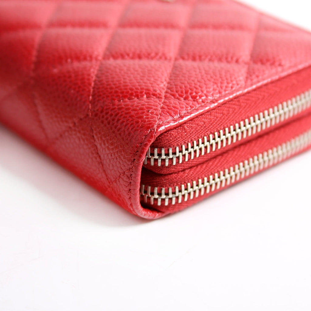 CC Double Zip Around Wallet Quilted Caviar 20M Red