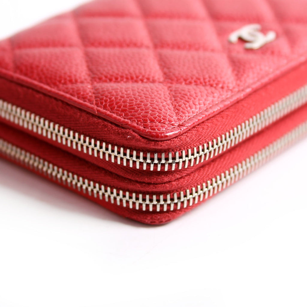 CC Double Zip Around Wallet Quilted Caviar 20M Red