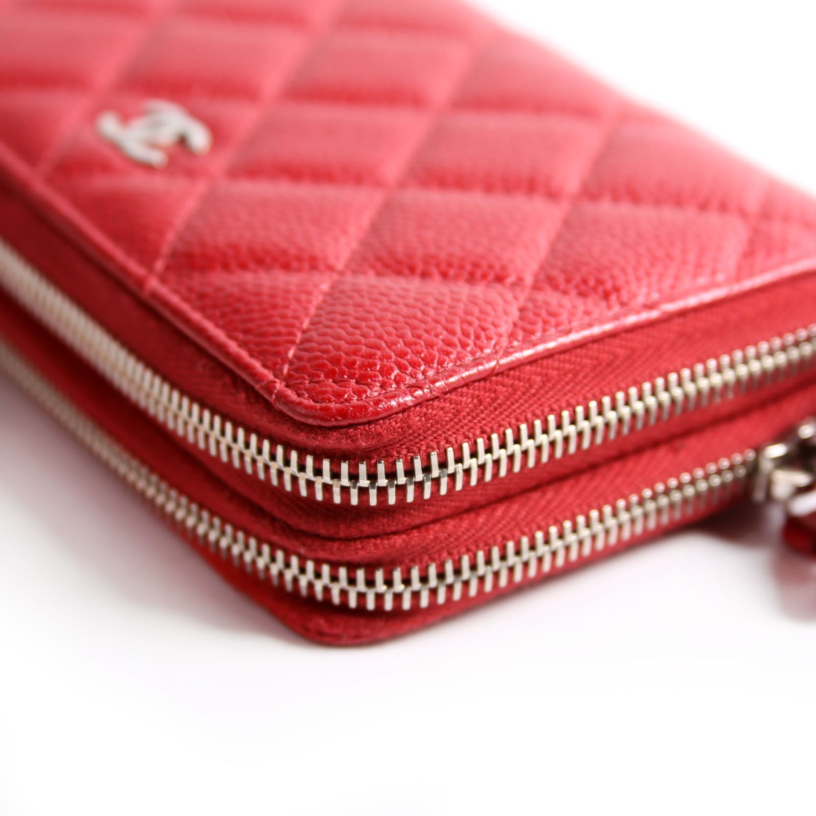 CC Double Zip Around Wallet Quilted Caviar 20M Red