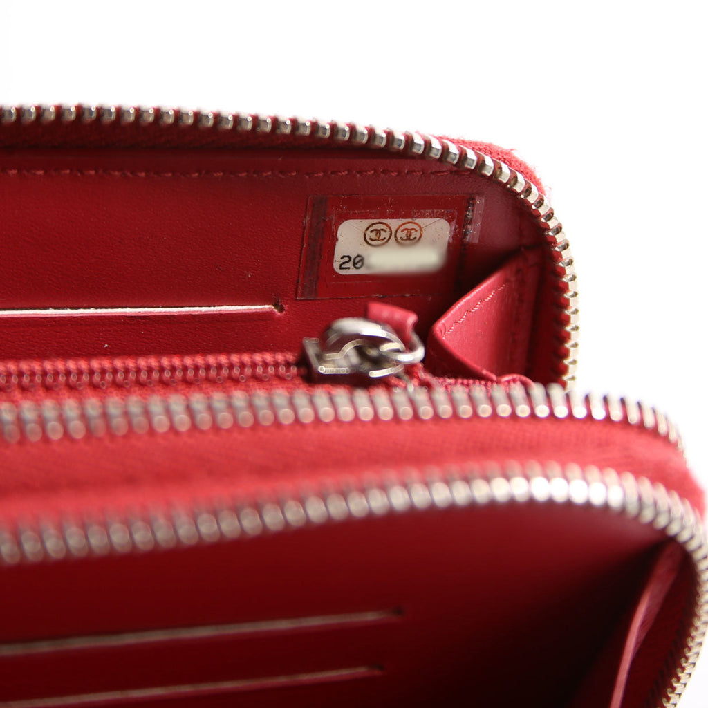 CC Double Zip Around Wallet Quilted Caviar 20M Red