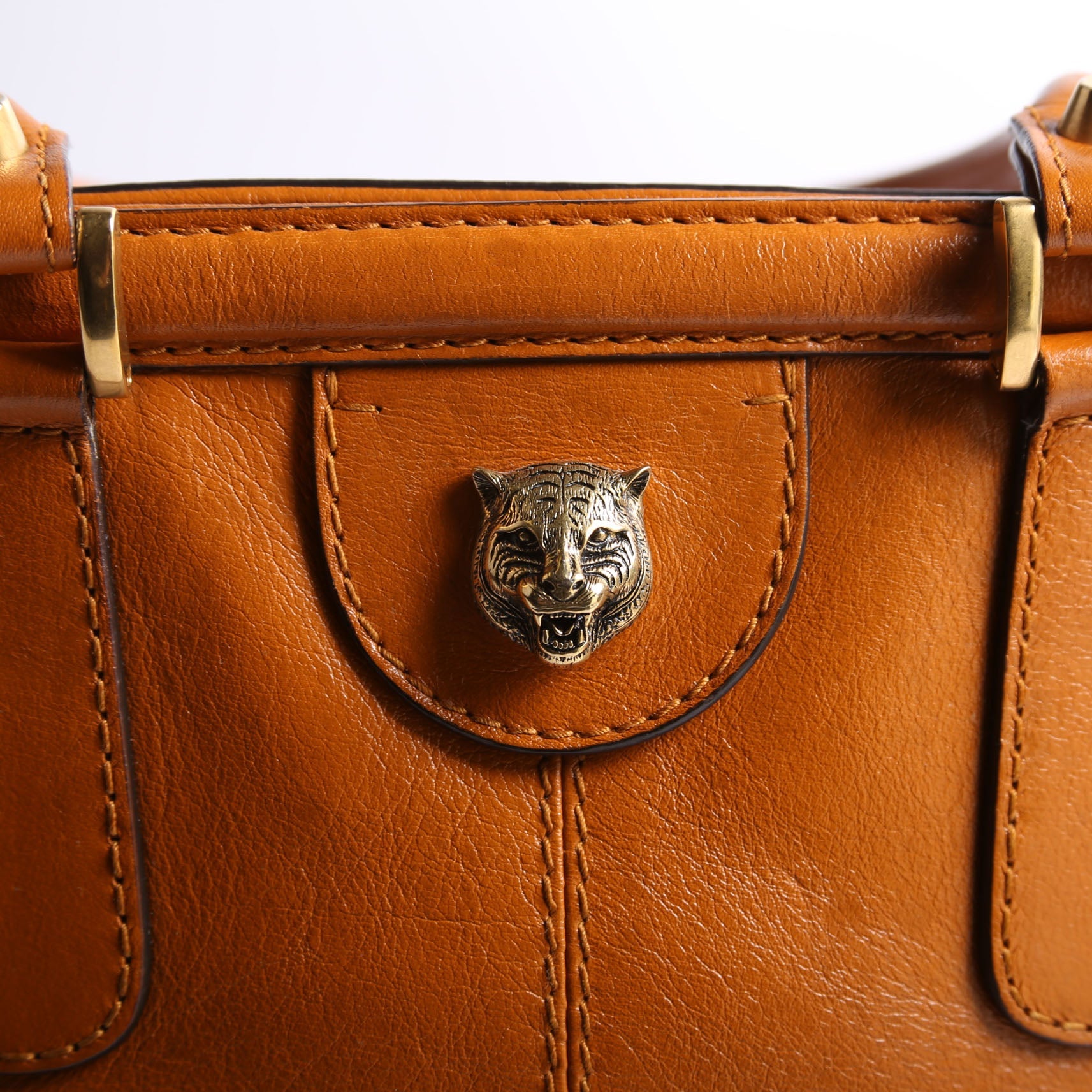 515937 Re(Belle) Large Top Handle Rust