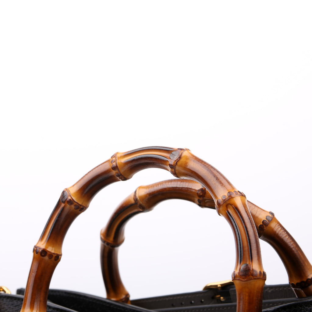 678842 Diana Tote Leather Medium Black