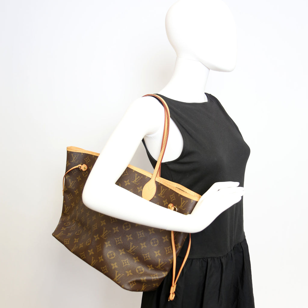 Neverfull MM Monogram