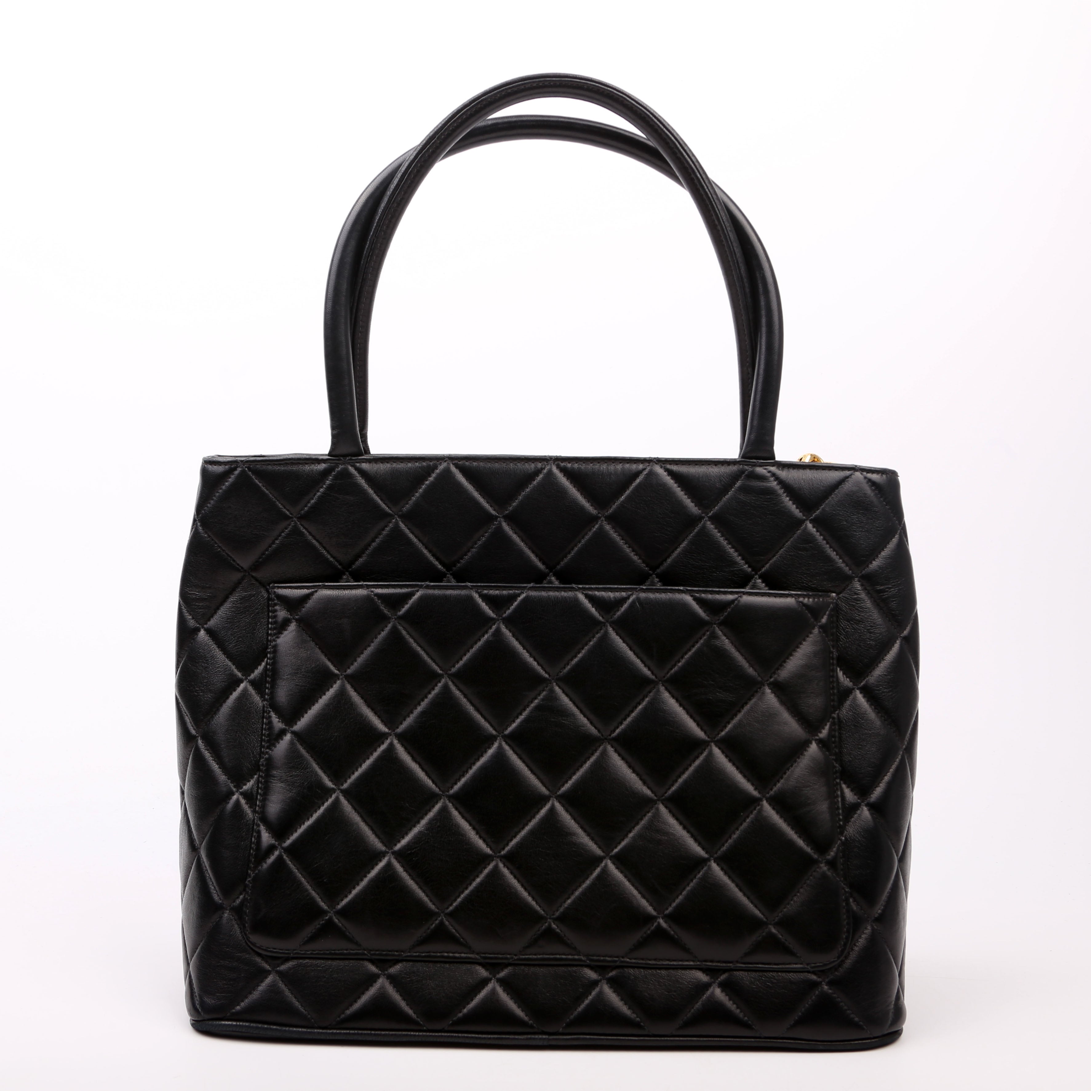 Medallion Tote Lambskin Black