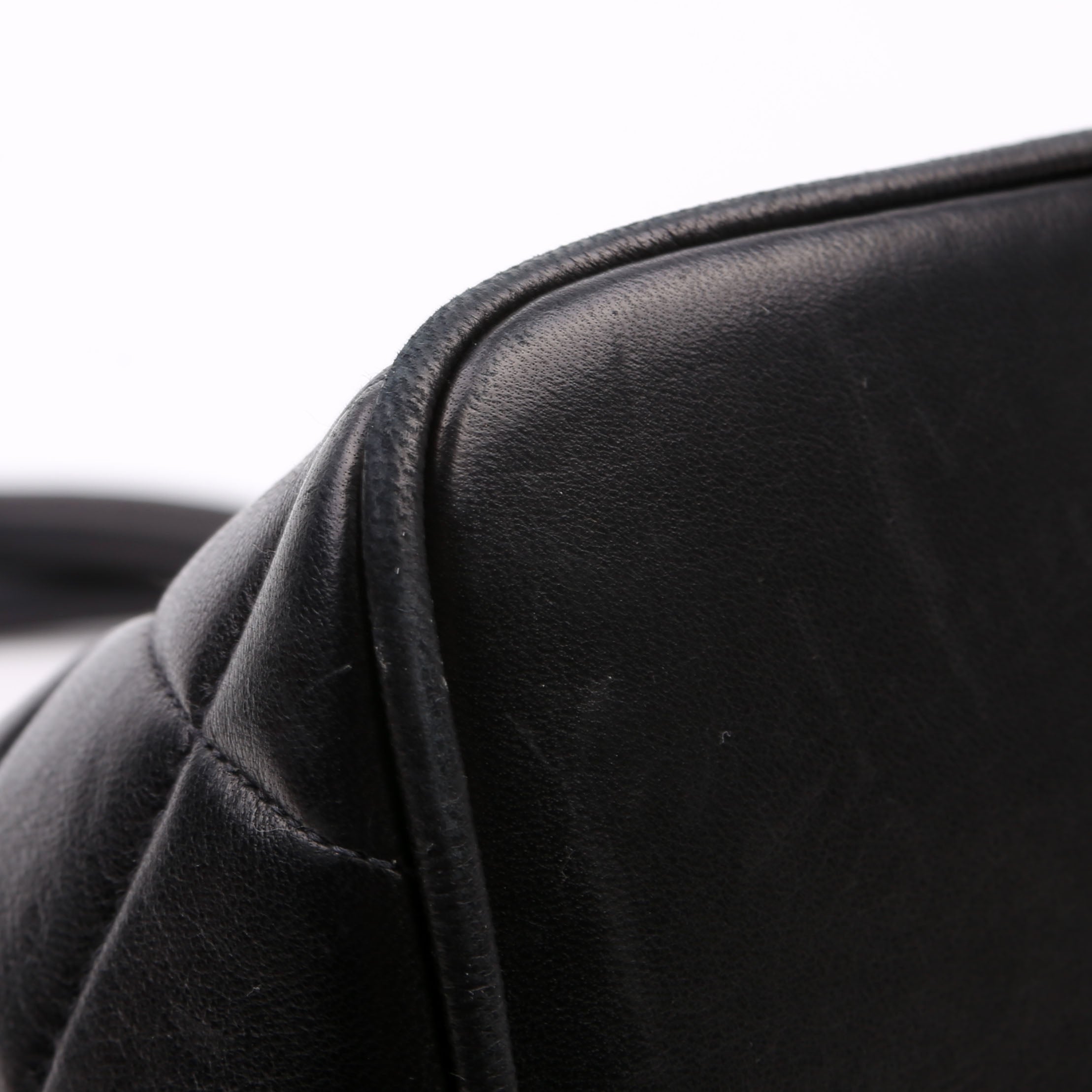 Medallion Tote Lambskin Black
