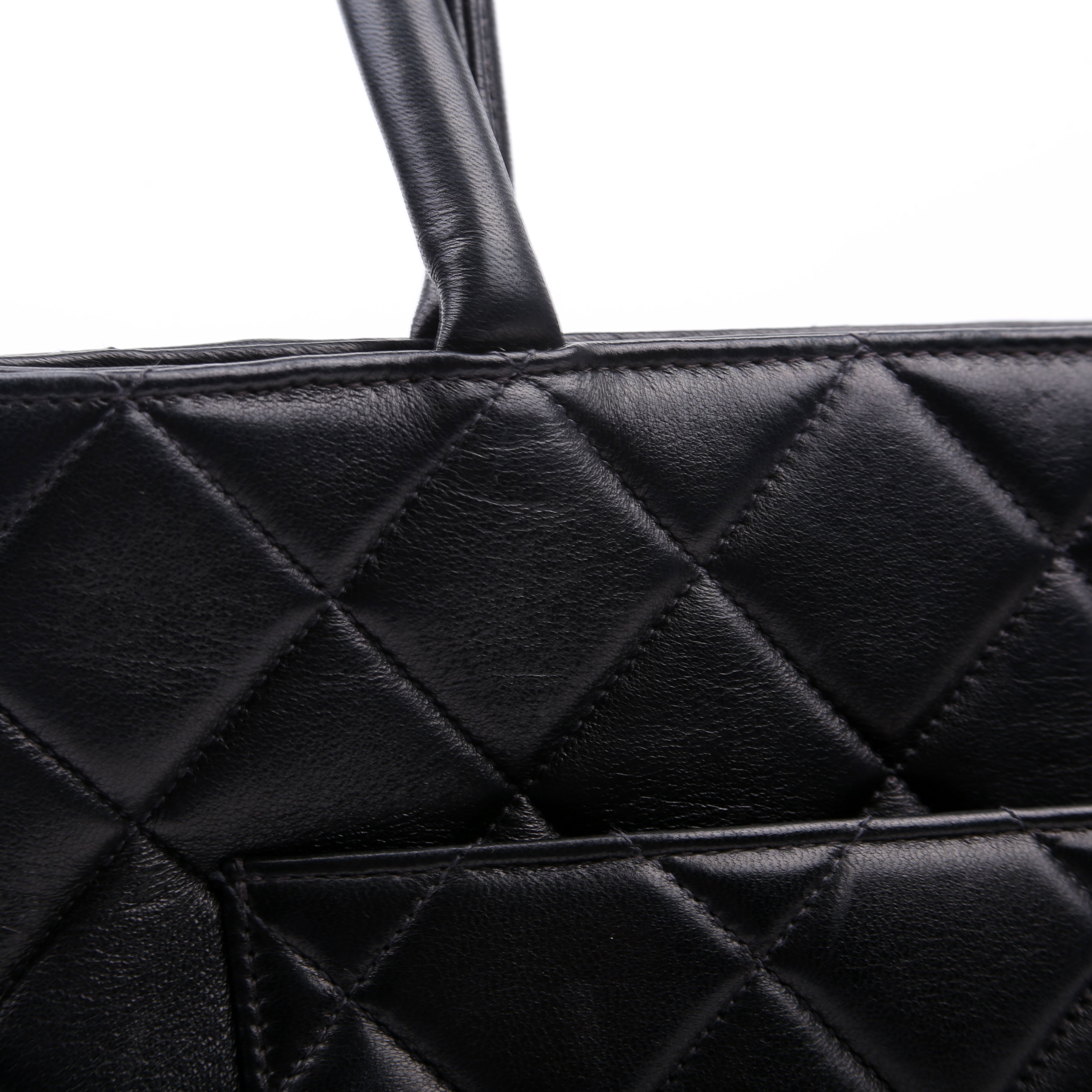 Medallion Tote Lambskin Black