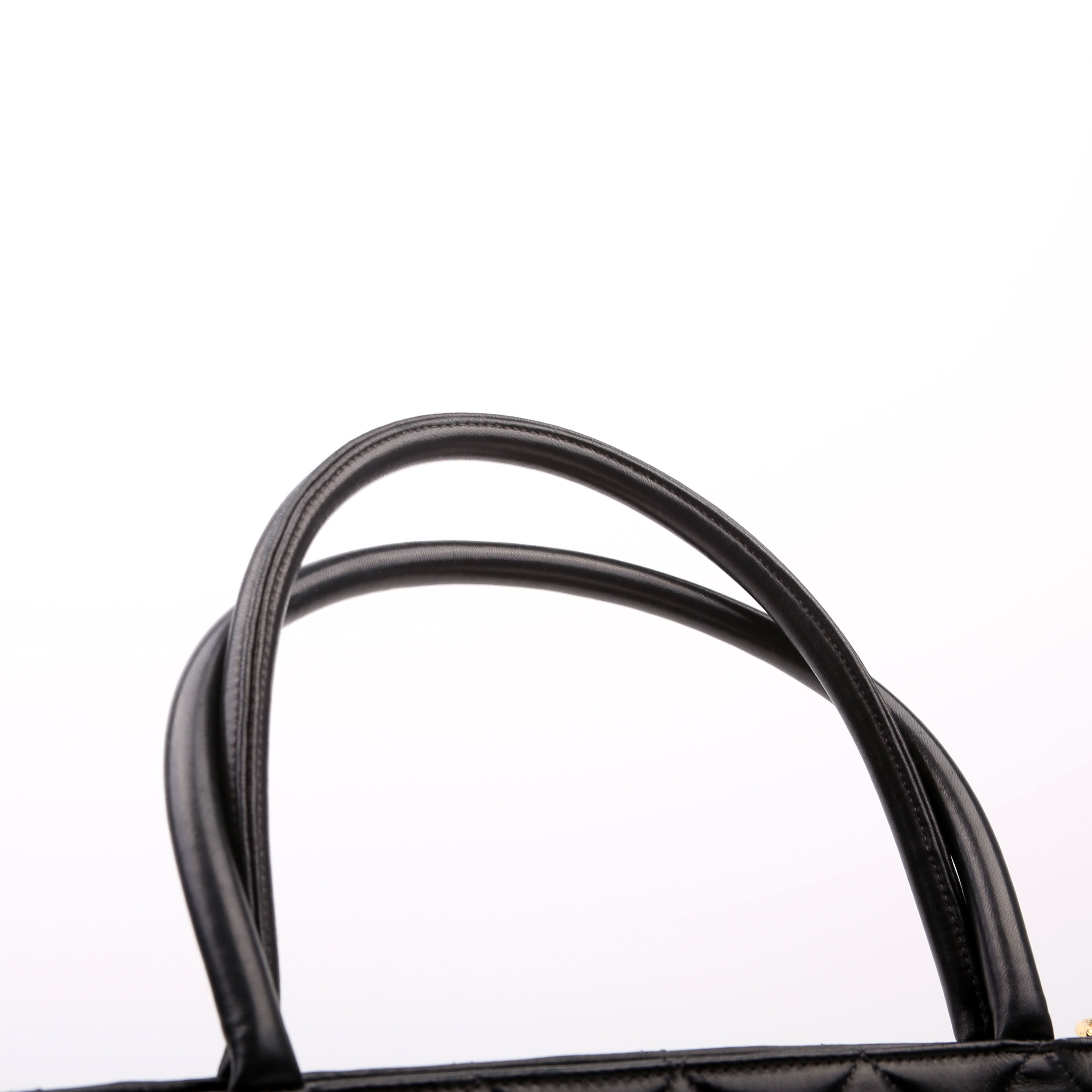 Medallion Tote Lambskin Black