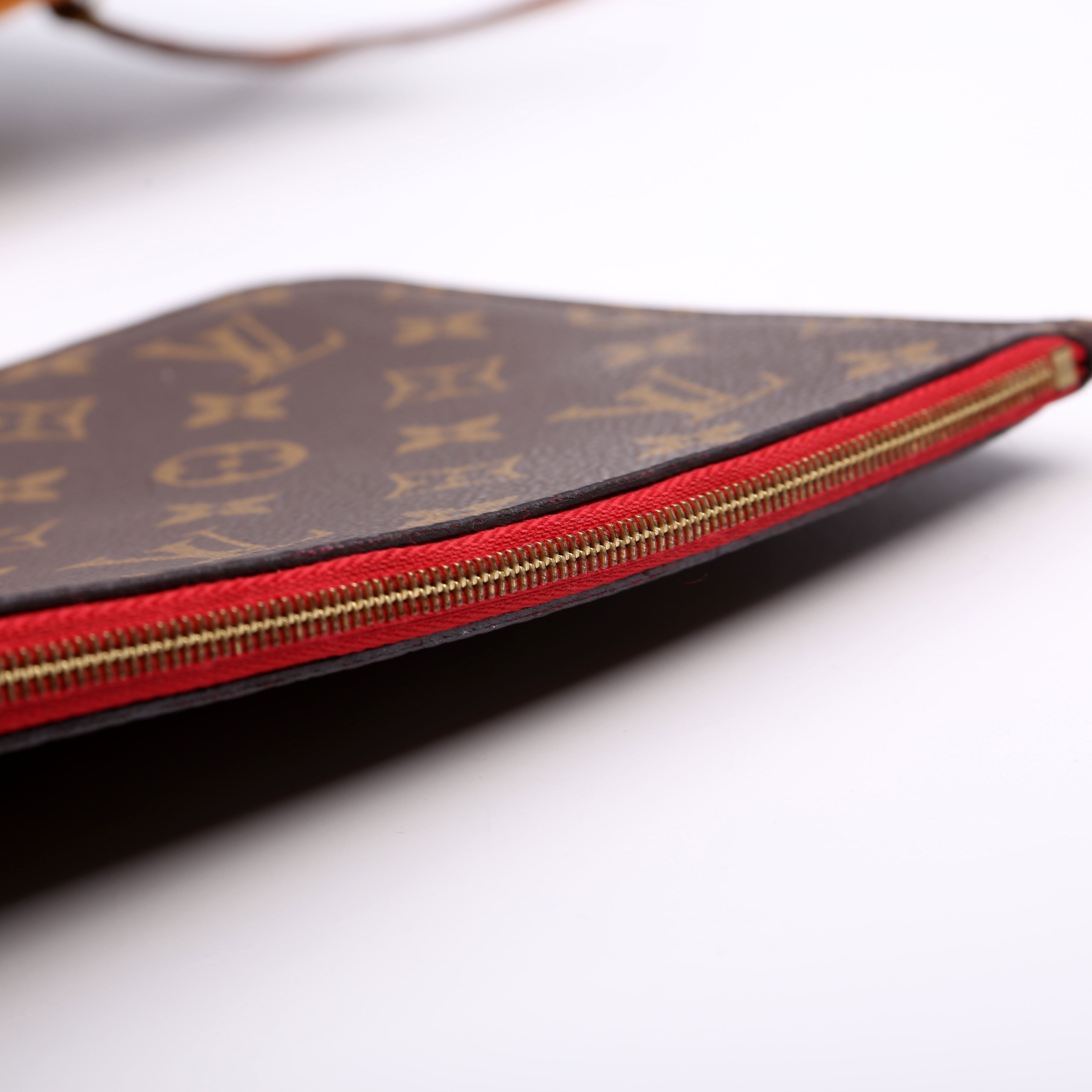 Neverfull With Wallet MM Monogram Red