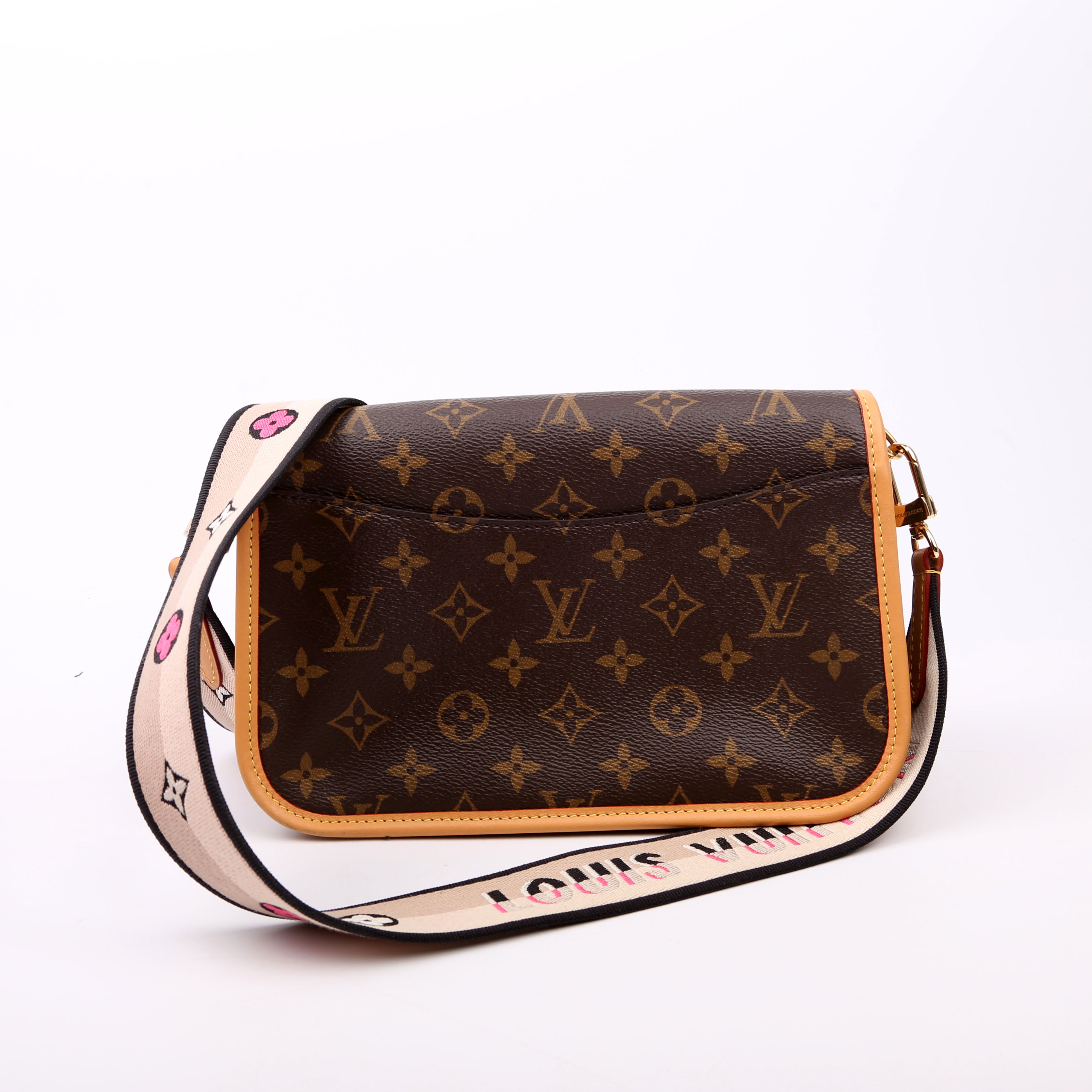 Diane New Model Satchel Monogram