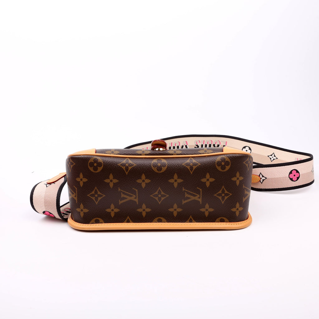 Diane New Model Satchel Monogram