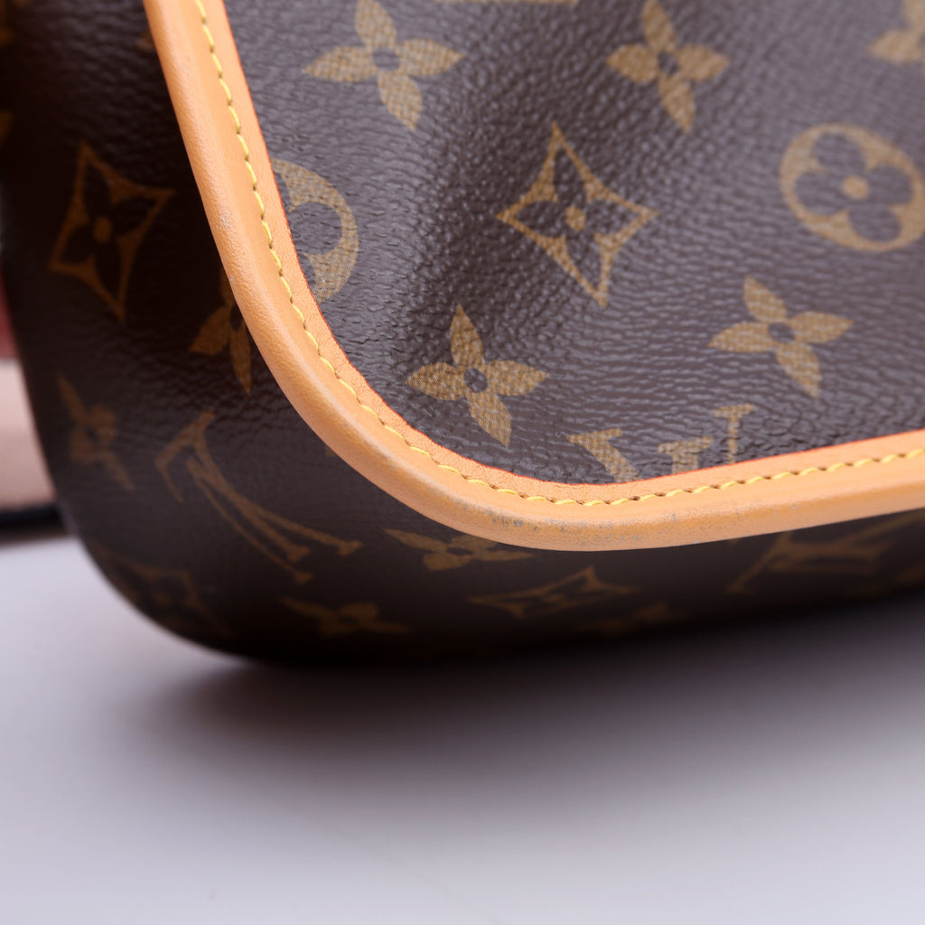 Diane New Model Satchel Monogram