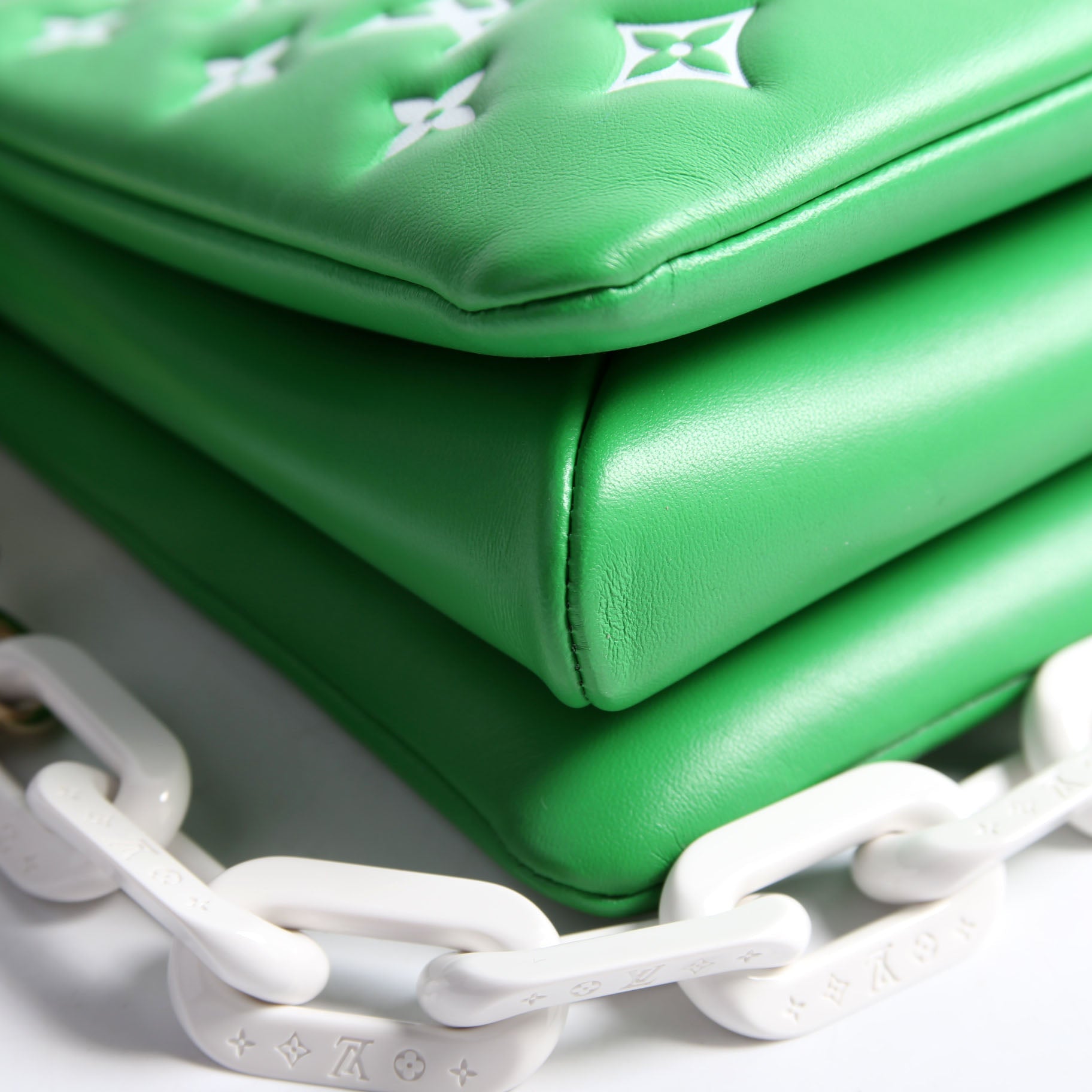 Coussin PM LV Match Lambskin Monogram Green/White
