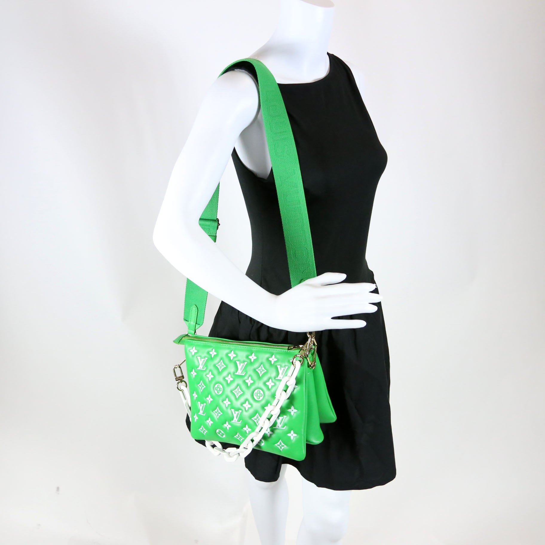Coussin PM LV Match Lambskin Monogram Green/White