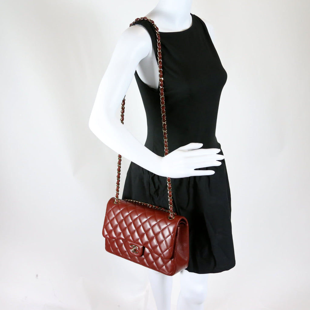 Classic Flap Jumbo Lambskin 21-24m Burgundy/Gold