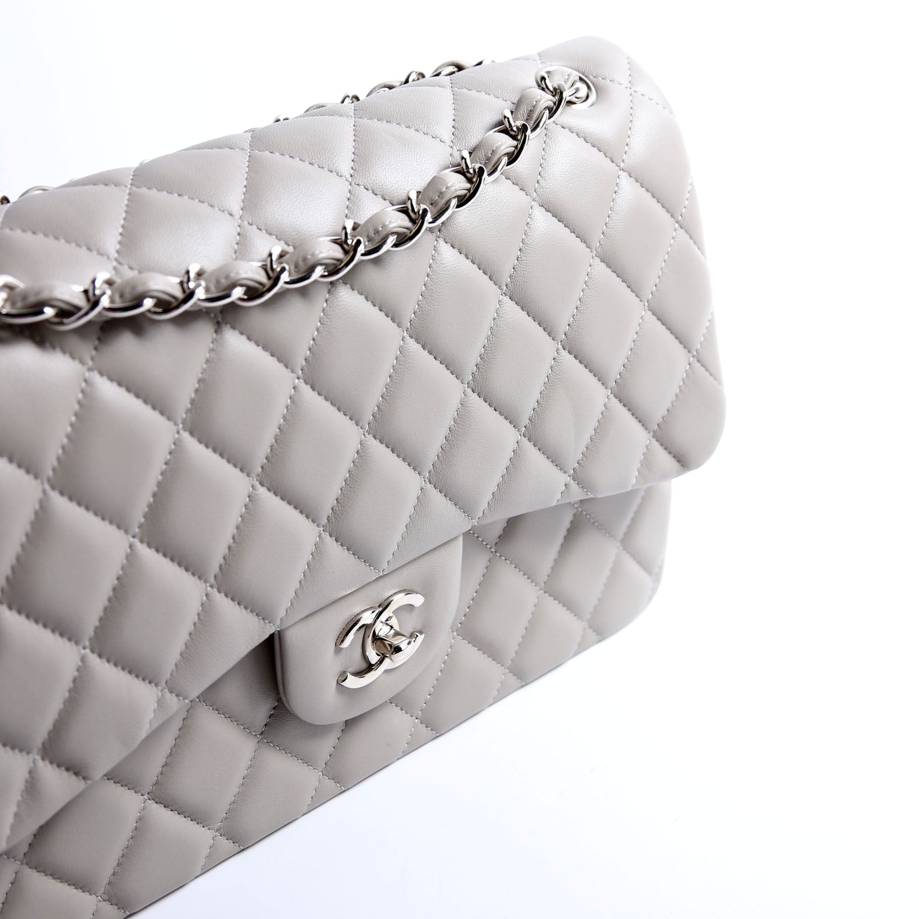 Classic Flap Jumbo Lambskin 25-28M Gray/Silver
