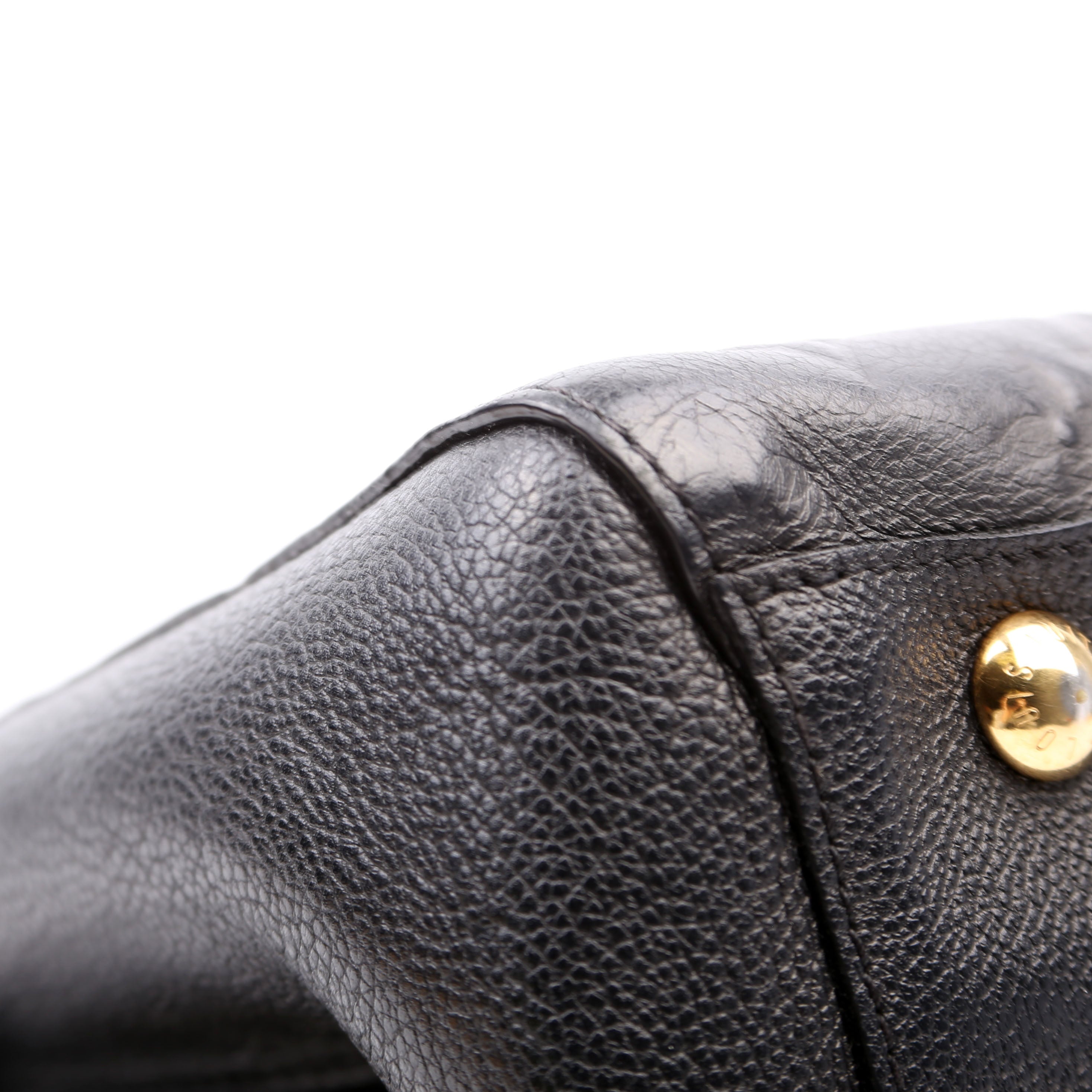 Montaigne MM Empriente Black