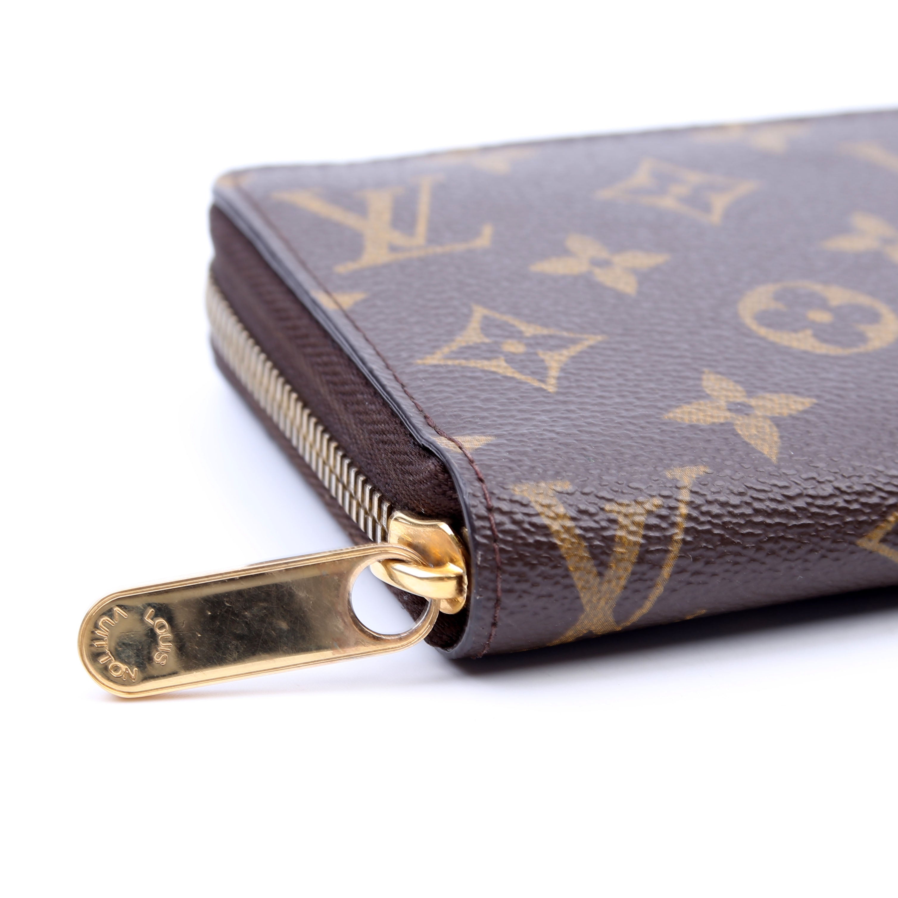 Zippy Wallet Monogram