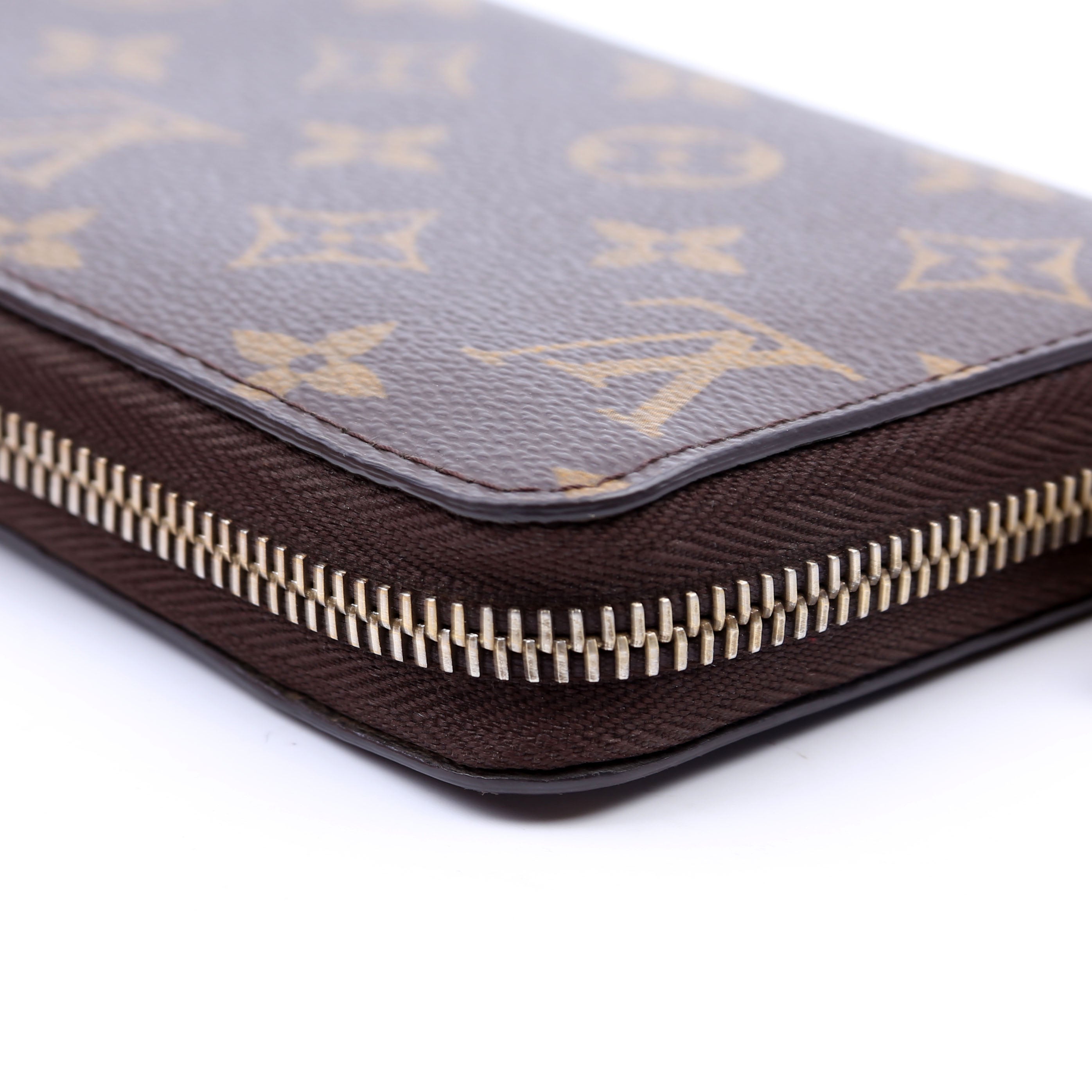 Zippy Wallet Monogram