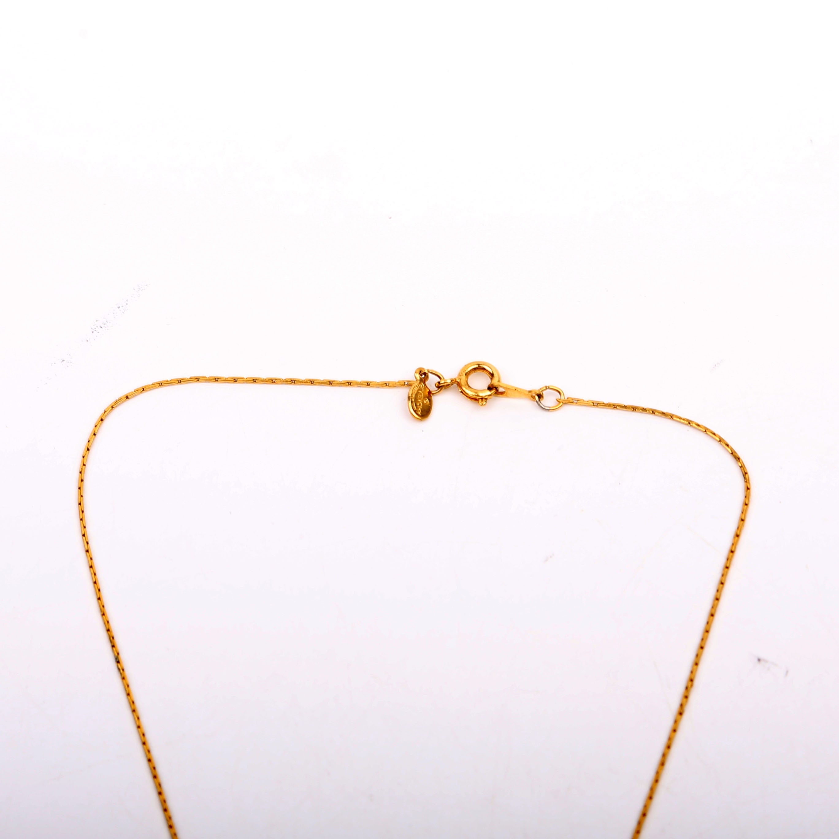 Vintage Logo Pendant Necklace Gold
