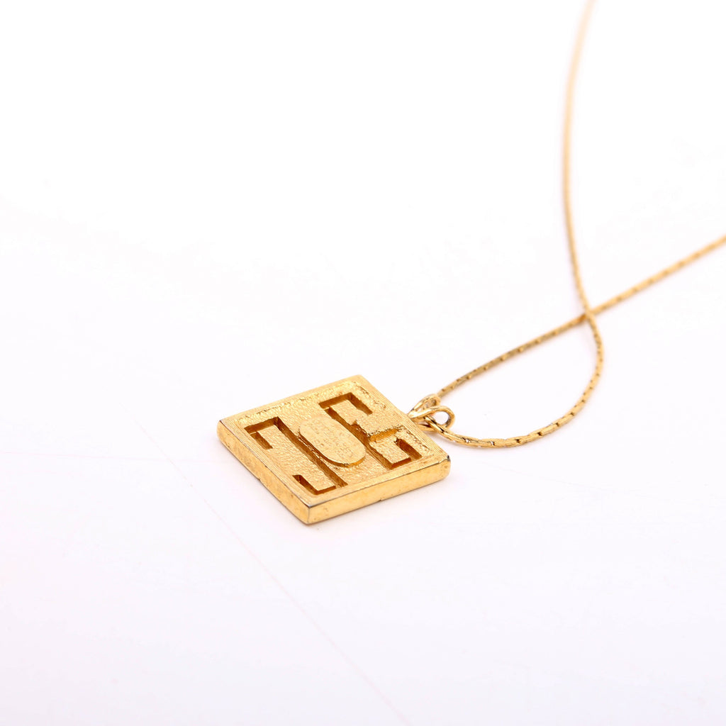 Vintage Logo Pendant Necklace Gold