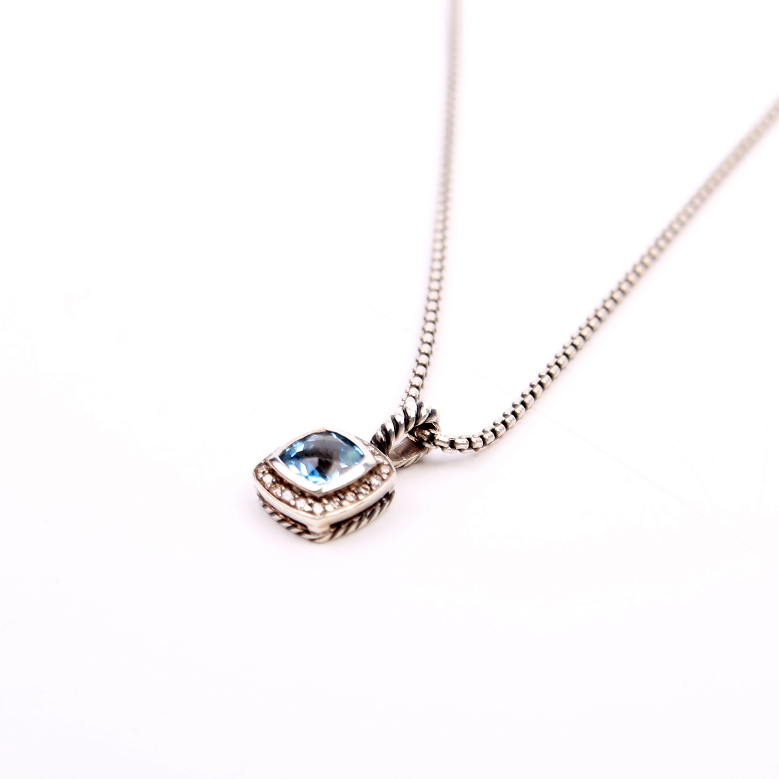 Petite Albion Pendant Necklace 925/Topaz/Diamonds